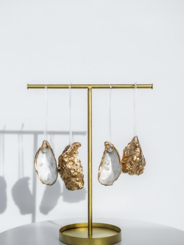 Gouden Oesterhanger | Parel