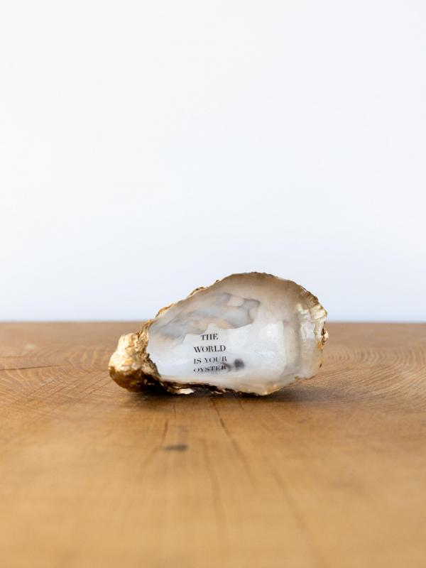 Gouden Oester Decoratie | The World Is Your Oester